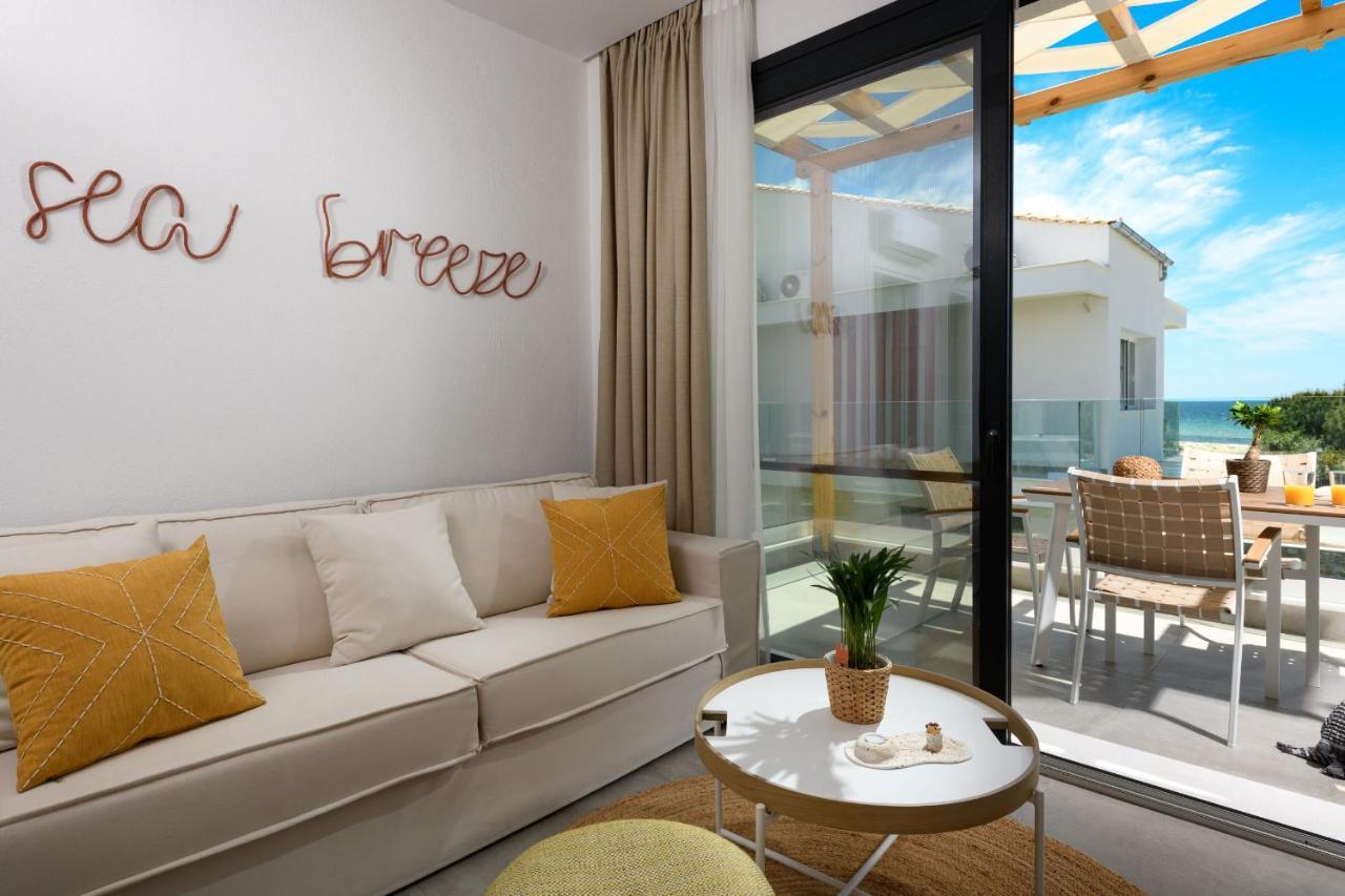 Nisea Beach Apartments 프리노스 외부 사진
